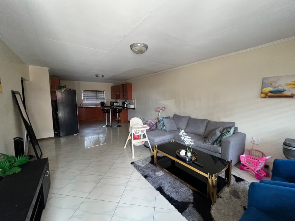 Townhouse to rent in Bendor Park - 1PS1753996 Townhouse to rent in Bendor Park - 1PS1753996