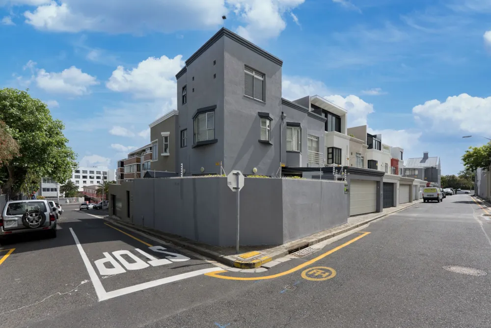 House for sale in Bantry Bay - AS1755933 House for sale in Bantry Bay - AS1755933