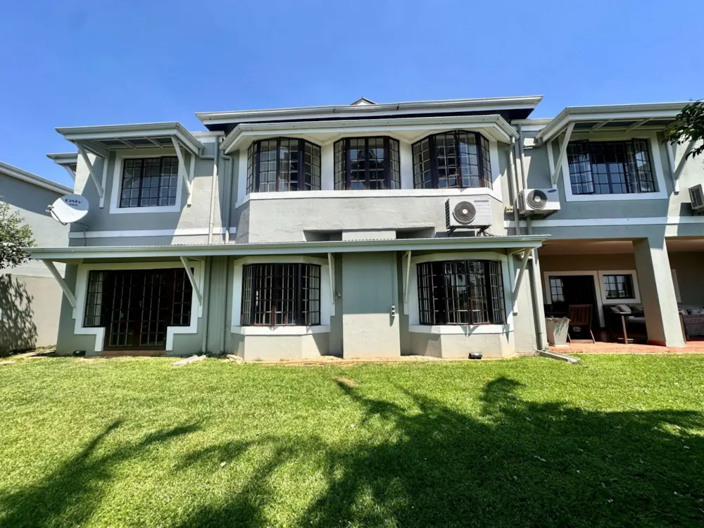 Security complex home for sale in Hilton, KwaZulu-Natal - 1PM1755733 Security complex home for sale in Hilton, KwaZulu-Natal - 1PM1755733