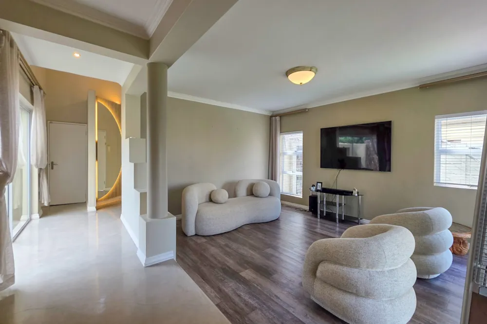 House to rent in West Beach, Blouberg - 1TV1753916 House to rent in West Beach, Blouberg - 1TV1753916