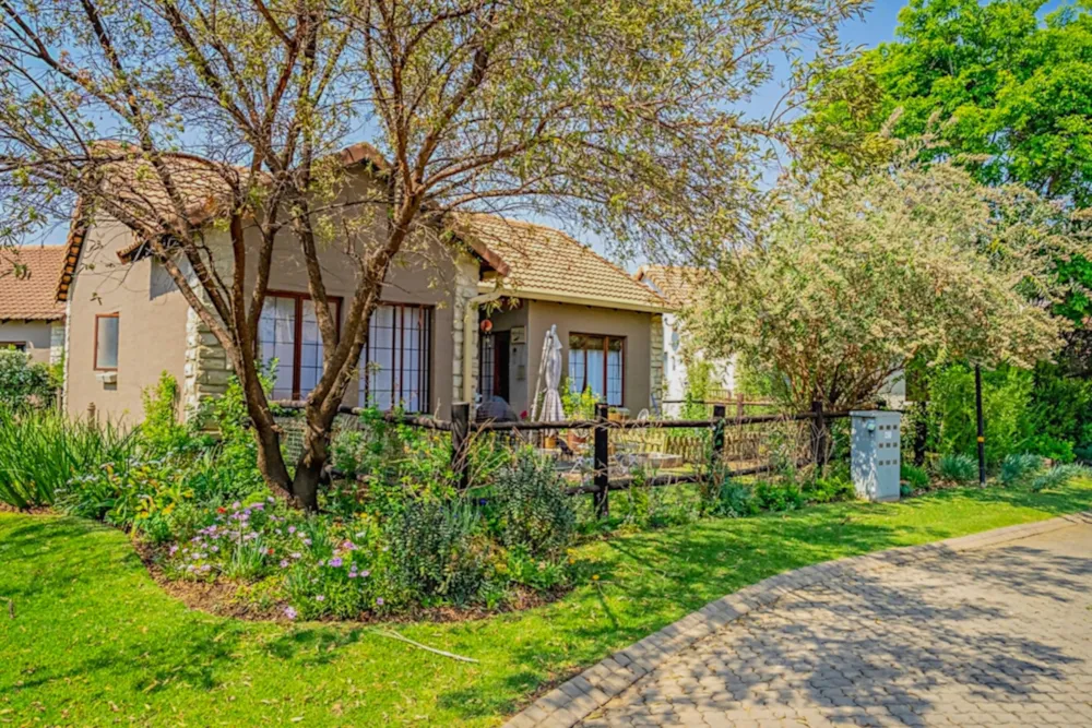 Security estate home to rent in The Coves - 1HR1755395 Security estate home to rent in The Coves - 1HR1755395