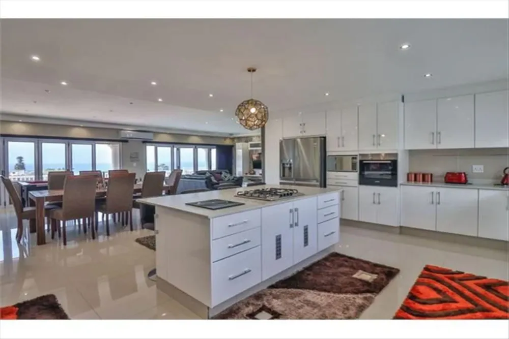 House for sale in Illovo Beach - 1WB1755295
