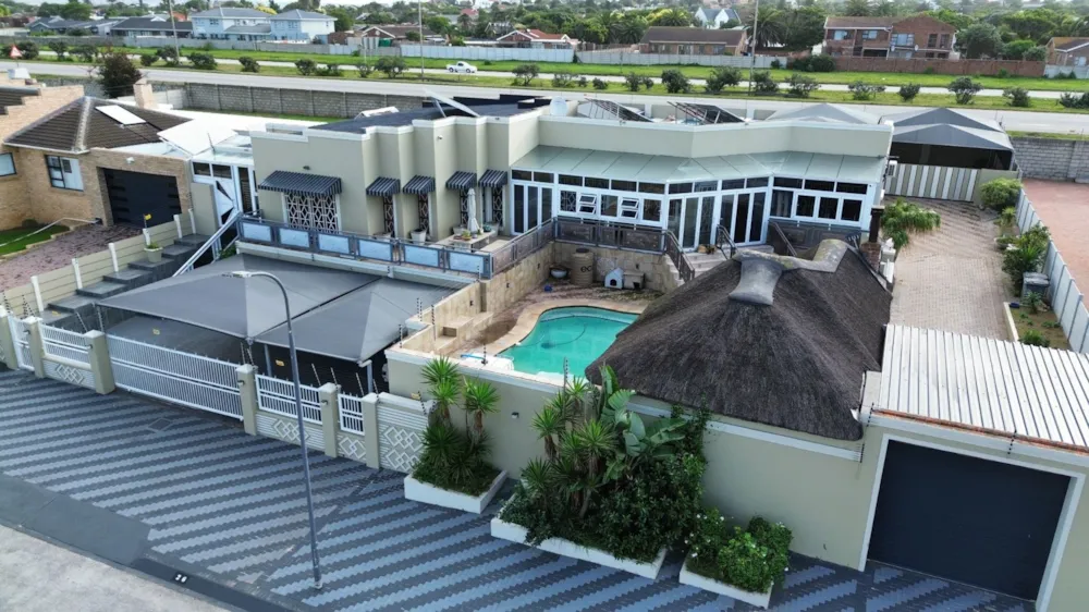 House for sale in Bluewater Bay, Port Elizabeth, Gqeberha - 1PLZ1755516 House for sale in Bluewater Bay, Port Elizabeth, Gqeberha - 1PLZ1755516