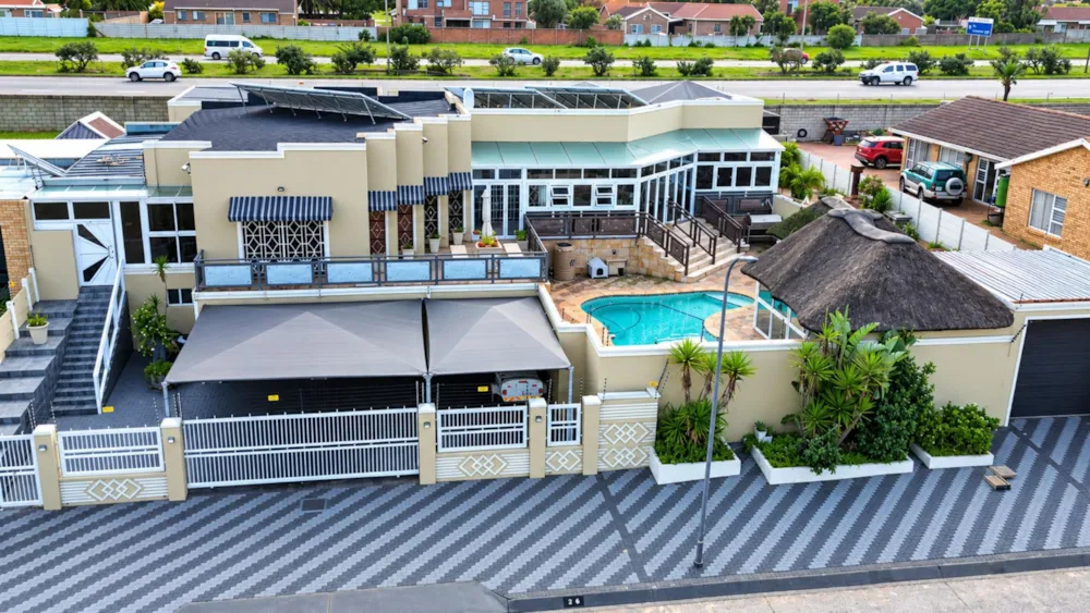 House for sale in Bluewater Bay, Port Elizabeth, Gqeberha - 1PLZ1755516 House for sale in Bluewater Bay, Port Elizabeth, Gqeberha - 1PLZ1755516