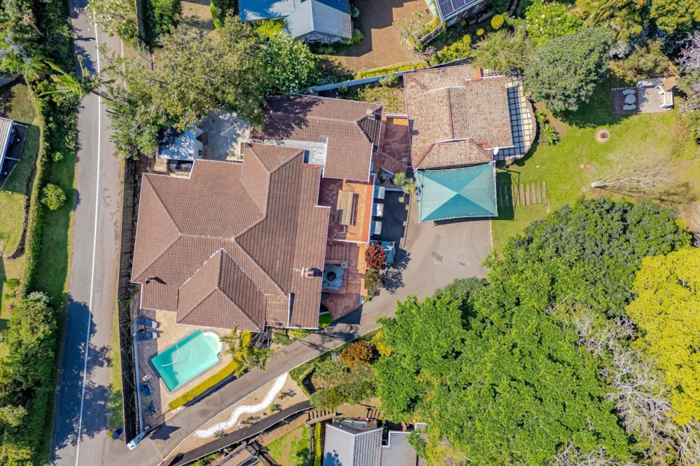 Double-storey house for sale in Kloof - 1KF1754624 Double-storey house for sale in Kloof - 1KF1754624