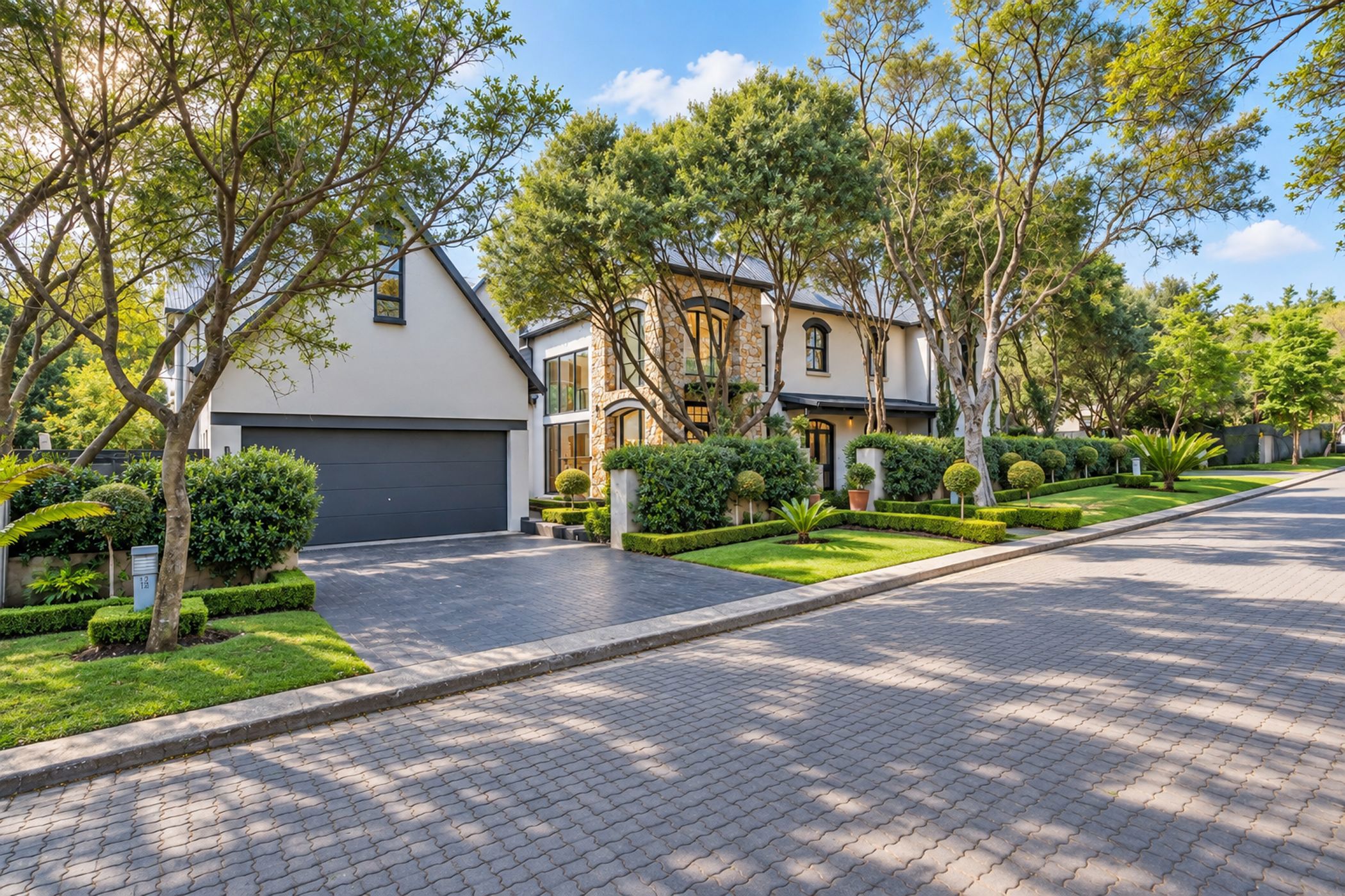 Security estate home for sale in Southdowns Estate - CN1754814