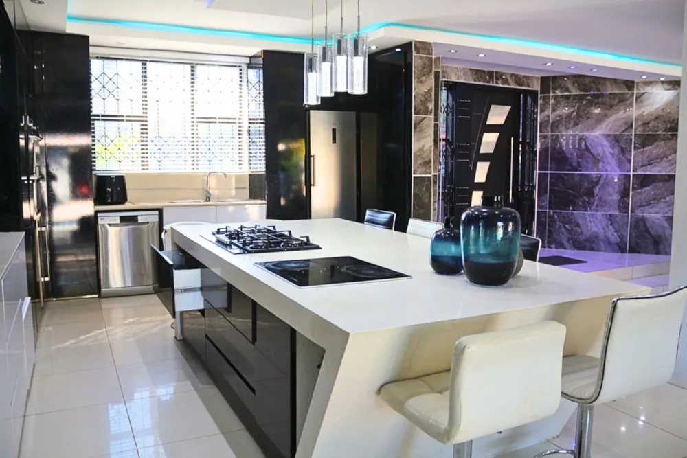 House for sale in Athlone Park - 1WB1756435