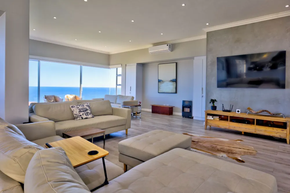House for sale in Pinnacle Point Golf Estate - 1MB1754070