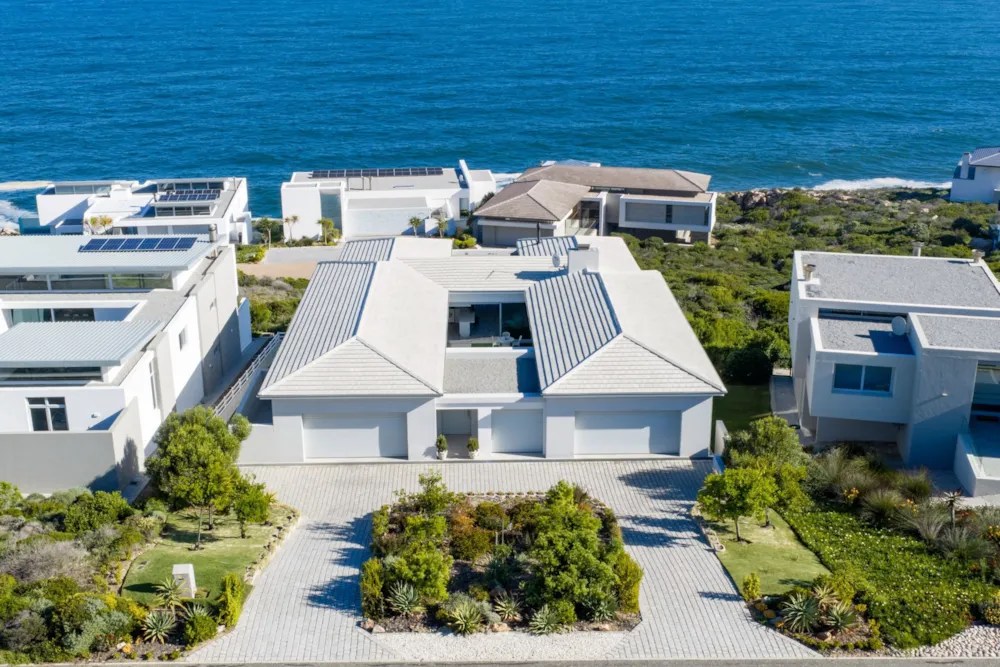 House for sale in Pinnacle Point Golf Estate - 1MB1754070