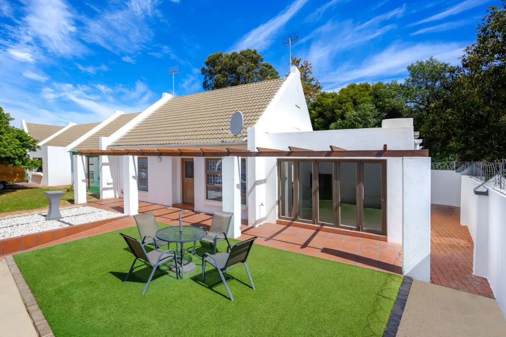 House for sale in Durbanville Central - DBV1755496 House for sale in Durbanville Central - DBV1755496