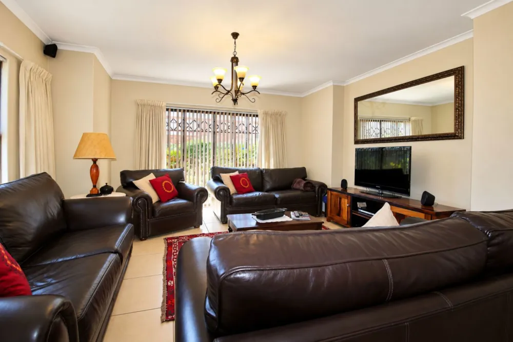 House for sale in Welgelegen, Parow - 1PLA1755667 House for sale in Welgelegen, Parow - 1PLA1755667
