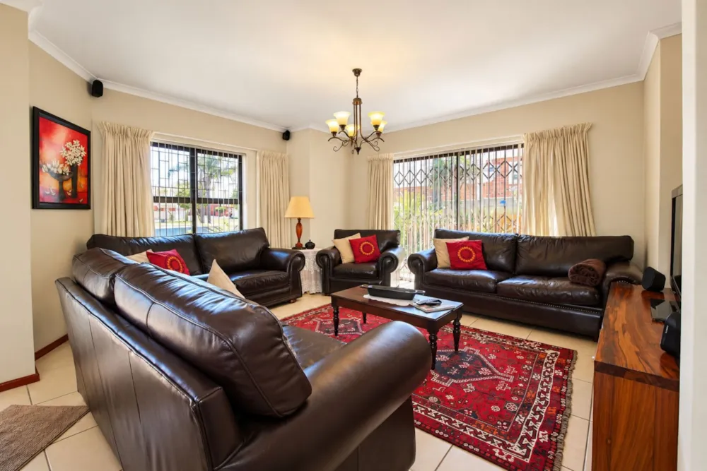 House for sale in Welgelegen, Parow - 1PLA1755667 House for sale in Welgelegen, Parow - 1PLA1755667