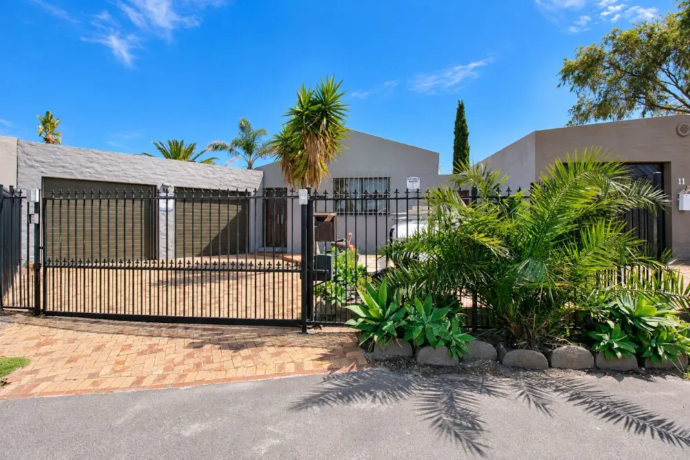 House for sale in Edgemead - 1PLA1756560 House for sale in Edgemead - 1PLA1756560