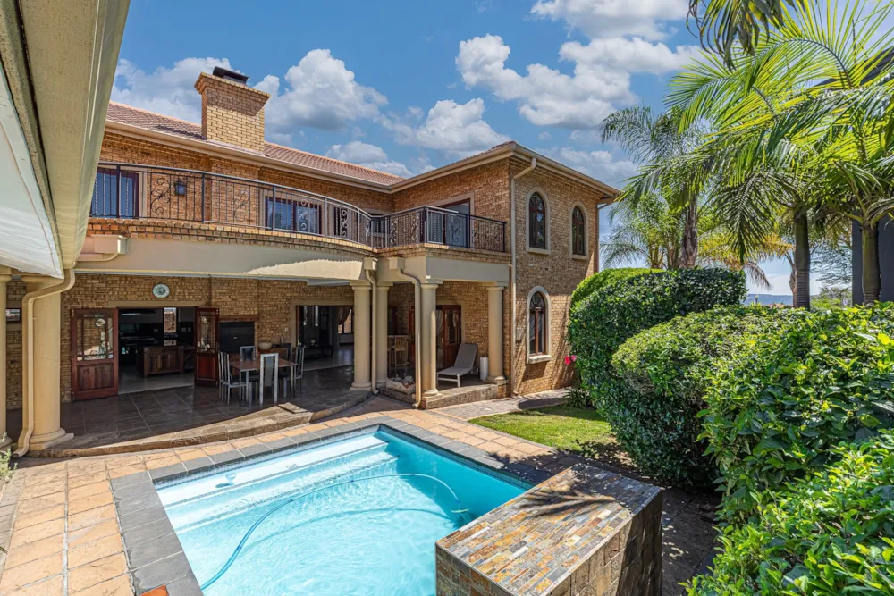 House for sale in Eagle Canyon Golf Estate - RAN1729455