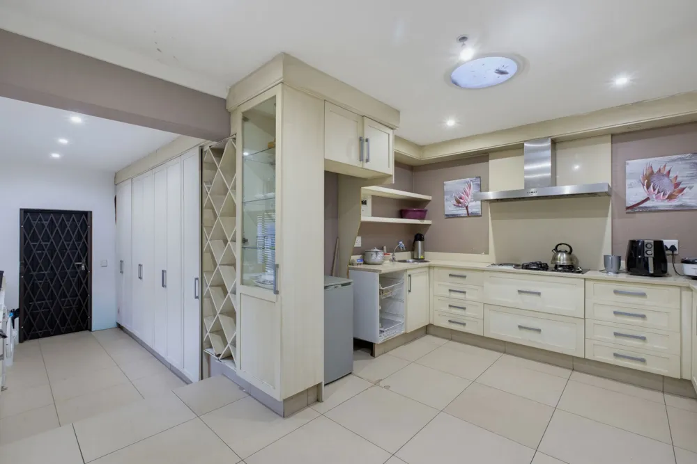 Double-storey house for sale in Kyalami Estates - MR1754735 Double-storey house for sale in Kyalami Estates - MR1754735