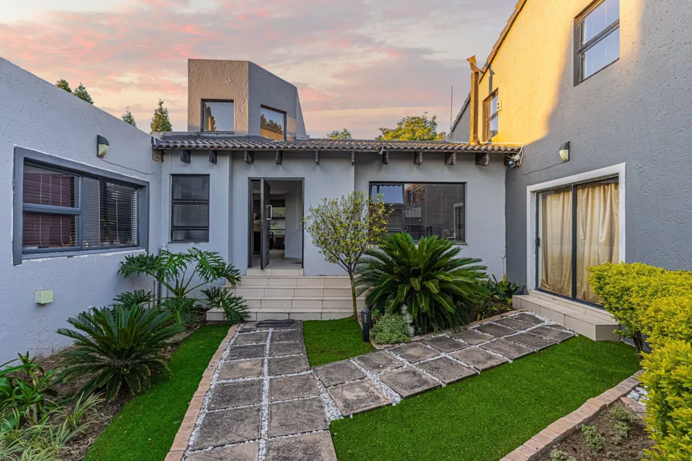 Double-storey house for sale in Kyalami Estates - MR1754735 Double-storey house for sale in Kyalami Estates - MR1754735