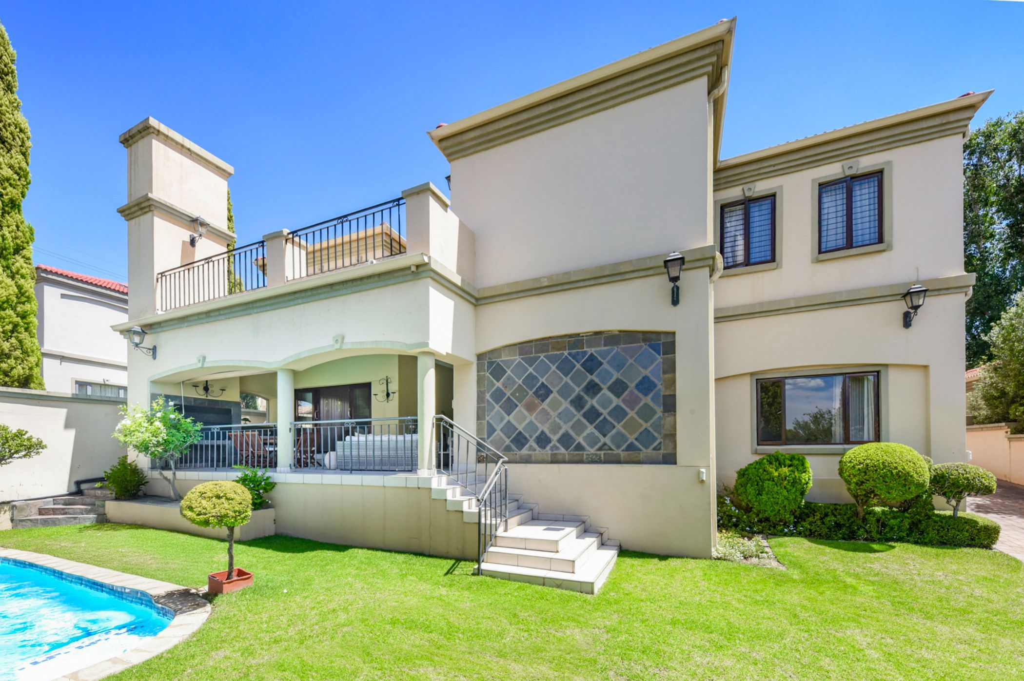 Security estate home for sale in Beverley - FW1756787
