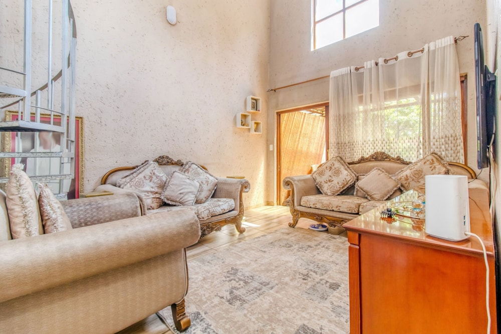 Apartment for sale in Sunninghill - FW1754074 Apartment for sale in Sunninghill - FW1754074