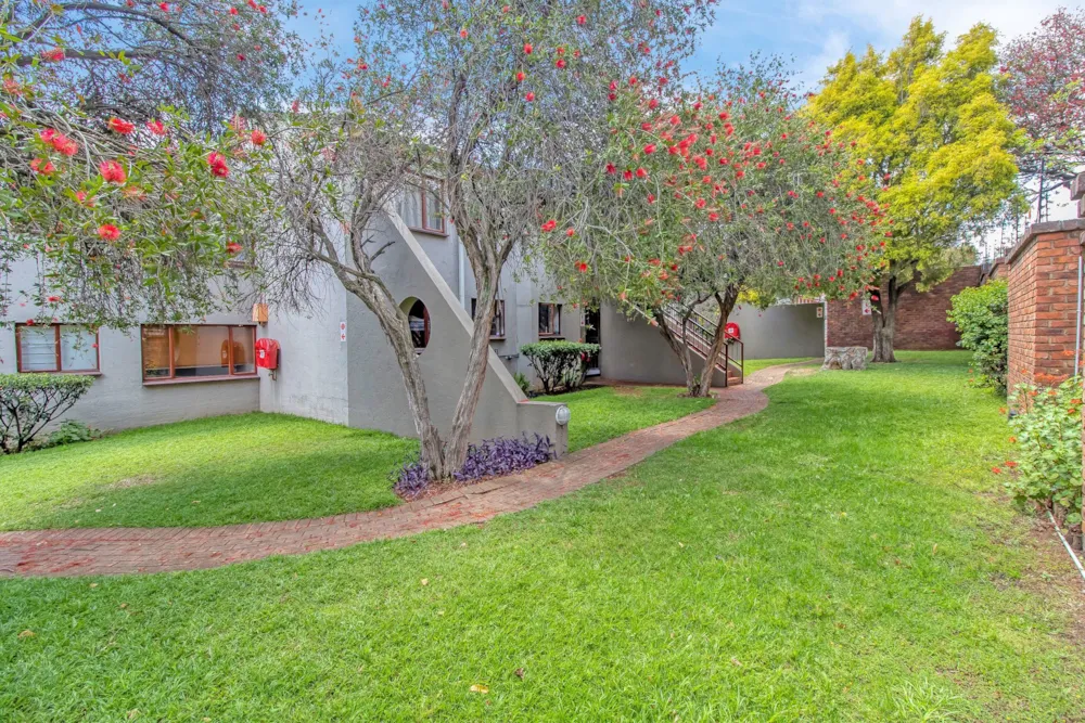Apartment for sale in Sunninghill - FW1753875 Apartment for sale in Sunninghill - FW1753875