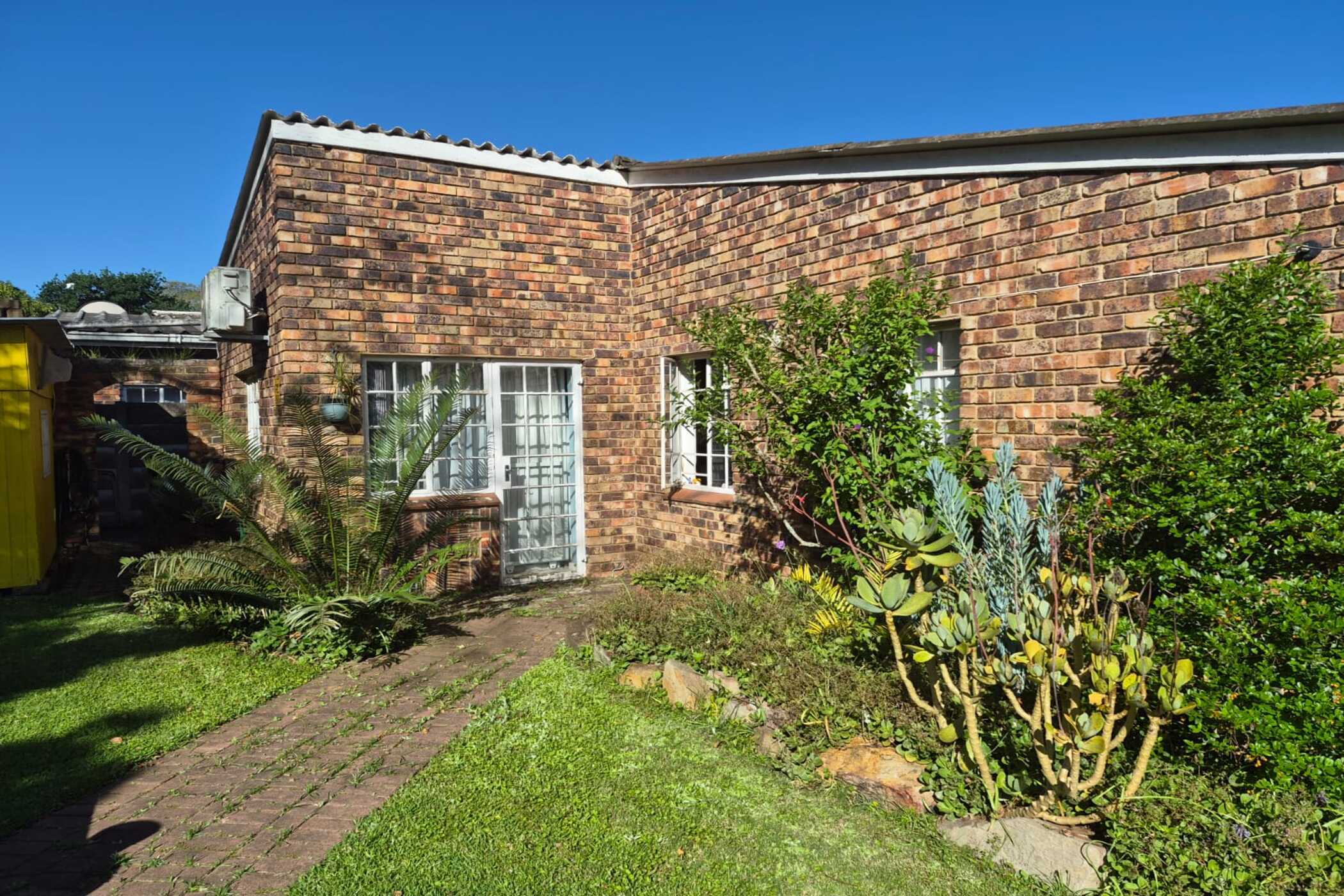 House to rent in Oatlands, Grahamstown, Makhanda - 1GC1752414