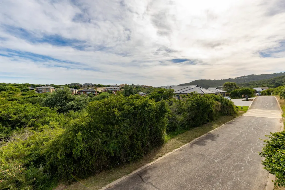 Residential vacant land for sale in Dolphin Creek - 1MB1756576