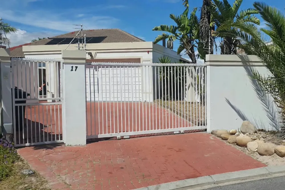 House for sale in Parklands - 1TV1752607 House for sale in Parklands - 1TV1752607