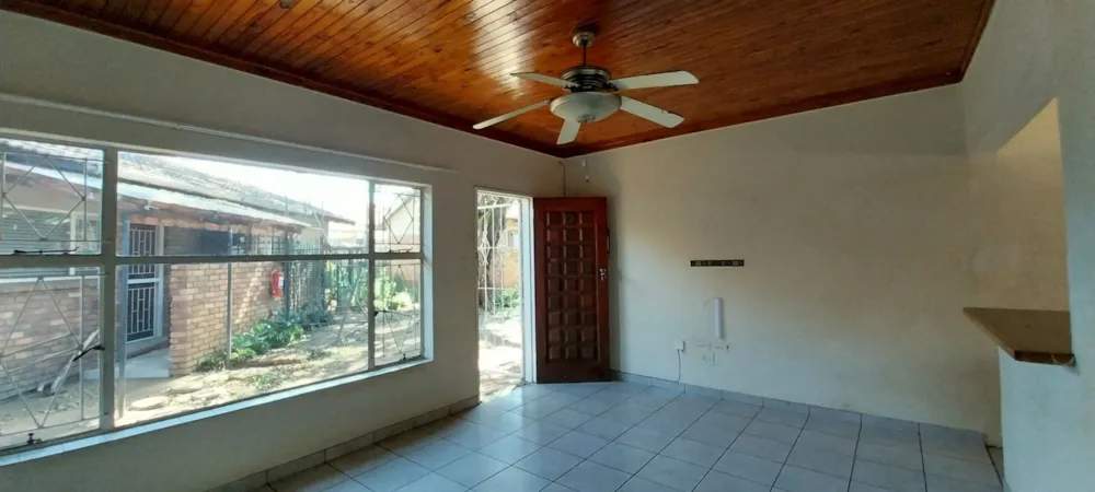 Townhouse for sale in Lydenburg (Mashishing) - 1LY1756143 Townhouse for sale in Lydenburg (Mashishing) - 1LY1756143