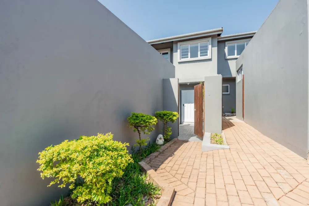 Townhouse for sale in Umdloti Beach - 1ND1754312