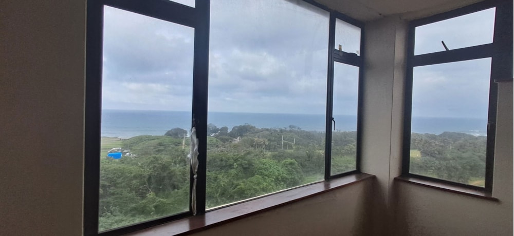 Multi-storey apartment for sale in Scottburgh - 1si1754463