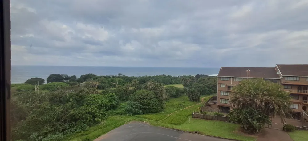 Multi-storey apartment for sale in Scottburgh - 1si1754463 Multi-storey apartment for sale in Scottburgh - 1si1754463