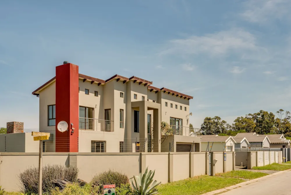 Double-storey house for sale in Fairview, Port Elizabeth, Gqeberha - 1PLZ1755468