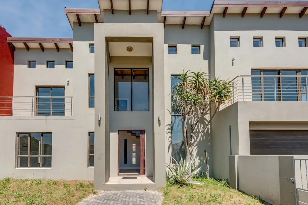 Double-storey house for sale in Fairview, Port Elizabeth, Gqeberha - 1PLZ1755468
