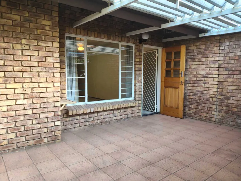 Apartment for sale in Lynnwood, Pretoria East - PT1755379 Apartment for sale in Lynnwood, Pretoria East - PT1755379