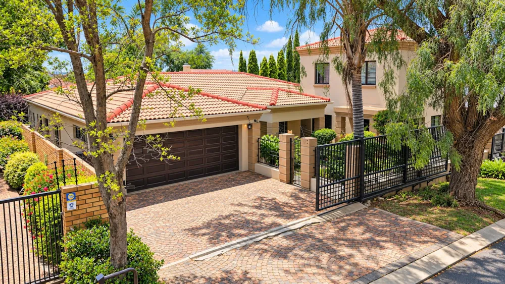 House for sale in Highveld, Centurion - CN1754710 House for sale in Highveld, Centurion - CN1754710