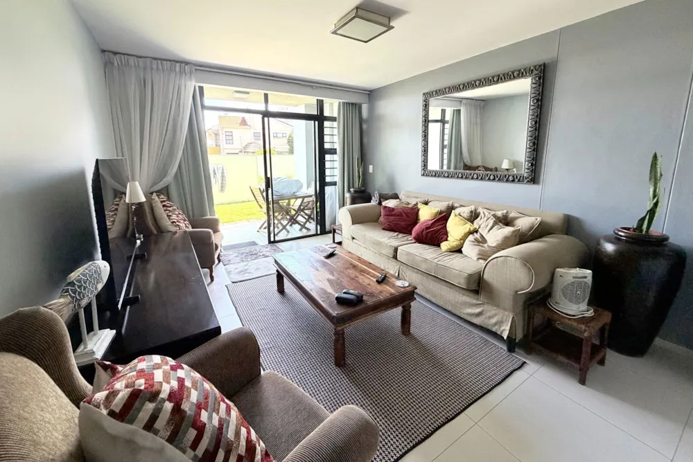 Apartment for sale in Bloubergrant - 1TV1756606 Apartment for sale in Bloubergrant - 1TV1756606