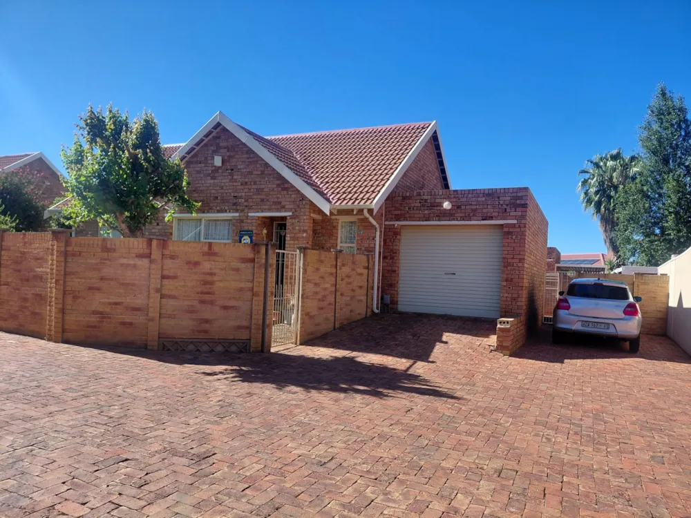 Townhouse for sale in Spitskop - 1BX1756512