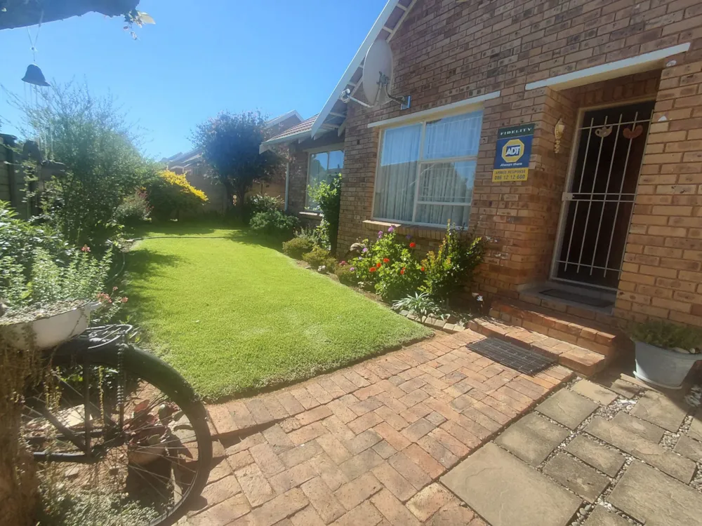 Townhouse for sale in Spitskop - 1BX1756512