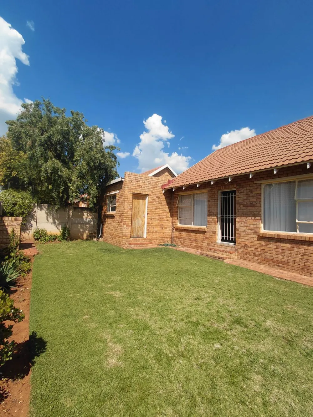 Townhouse for sale in Spitskop - 1BX1755312