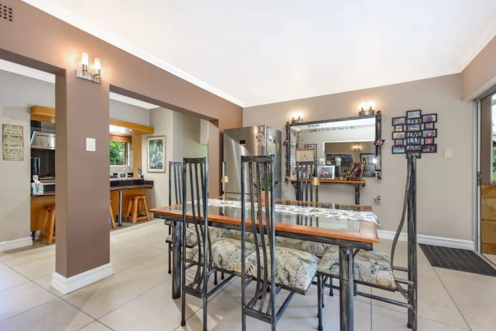 Double-storey house for sale in Rivonia - HP1755185 Double-storey house for sale in Rivonia - HP1755185