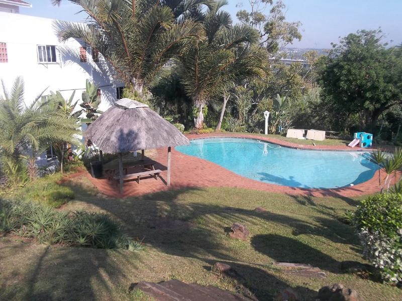 Security complex home to rent in Riverside, Durban North - 1ND1719538 Security complex home to rent in Riverside, Durban North - 1ND1719538