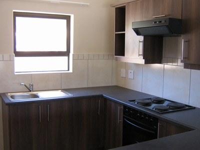 Security complex home let in Malmesbury - 1MS1681741 Security complex home let in Malmesbury - 1MS1681741