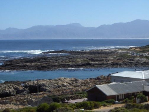 Double-storey house for sale in De Kelders - 1SW1729533 Double-storey house for sale in De Kelders - 1SW1729533