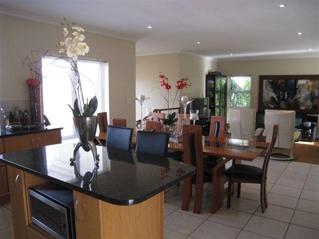 Townhouse let in Van Riebeeckshof - NSL1684438 Townhouse let in Van Riebeeckshof - NSL1684438