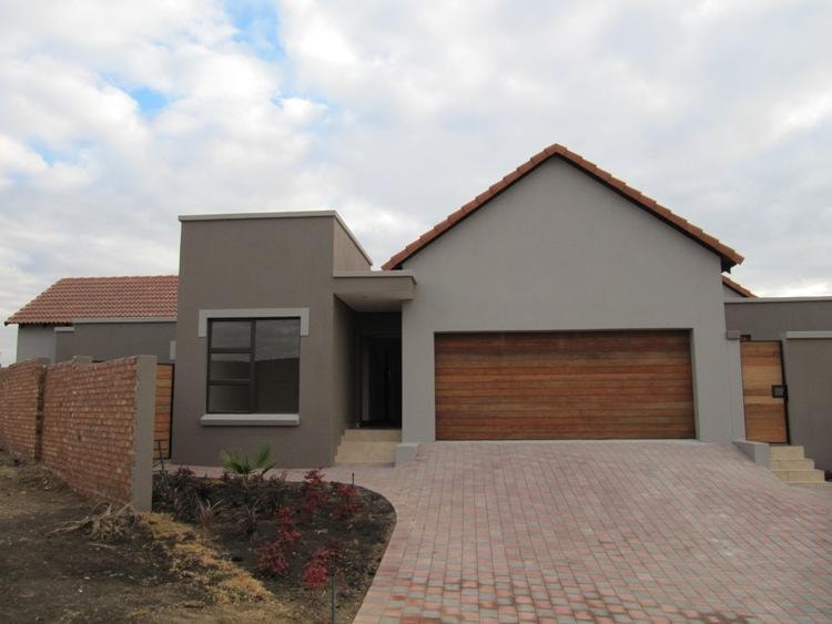House sold in Midstream Estate - CN1728217