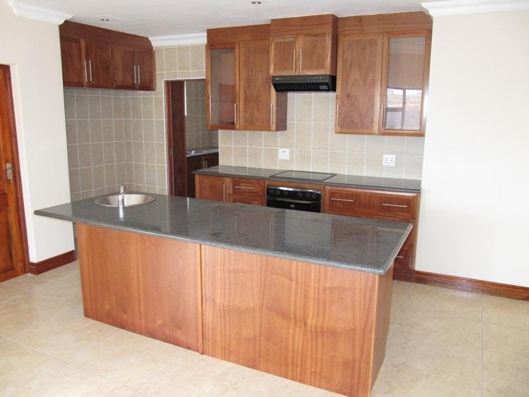 House sold in Midstream Estate - CN1728217