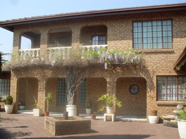 Double-storey house for sale in Bester - PRN1706737