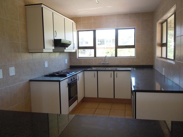 Double-storey house to rent in La Mercy - 1DC1429737 Double-storey house to rent in La Mercy - 1DC1429737