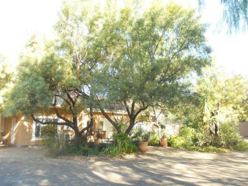 Single-storey house to rent in Extension 11, Botswana - 3BO1714557 Single-storey house to rent in Extension 11, Botswana - 3BO1714557