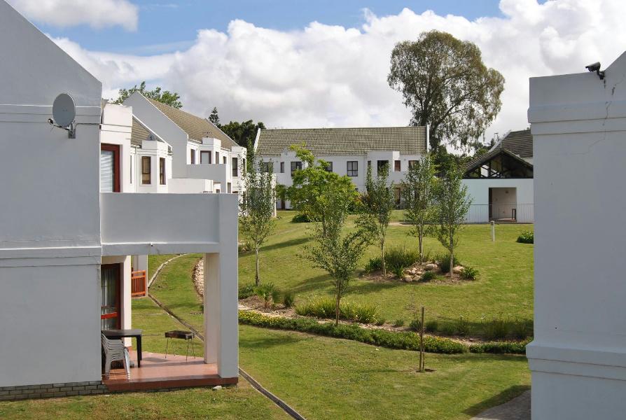 Apartment to rent in Paradyskloof - STL1750700