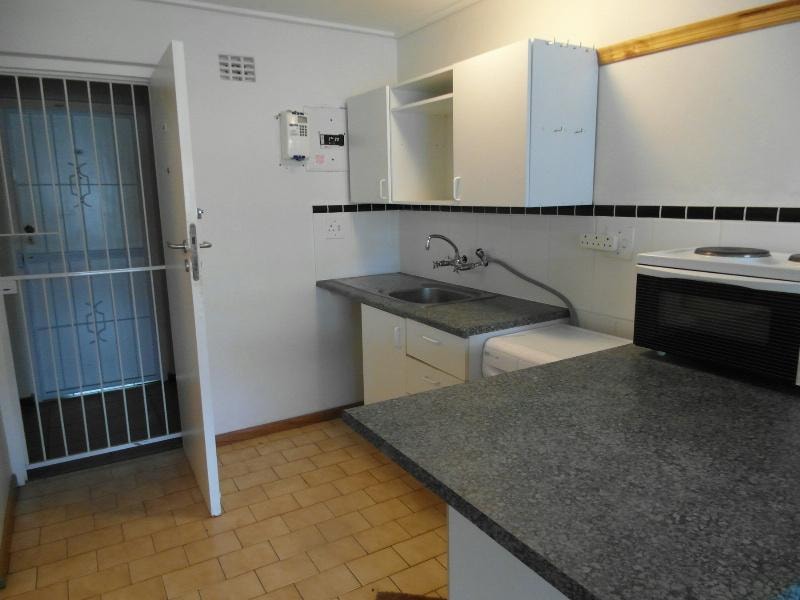 Bachelor apartment sold in Campus - ST1712364